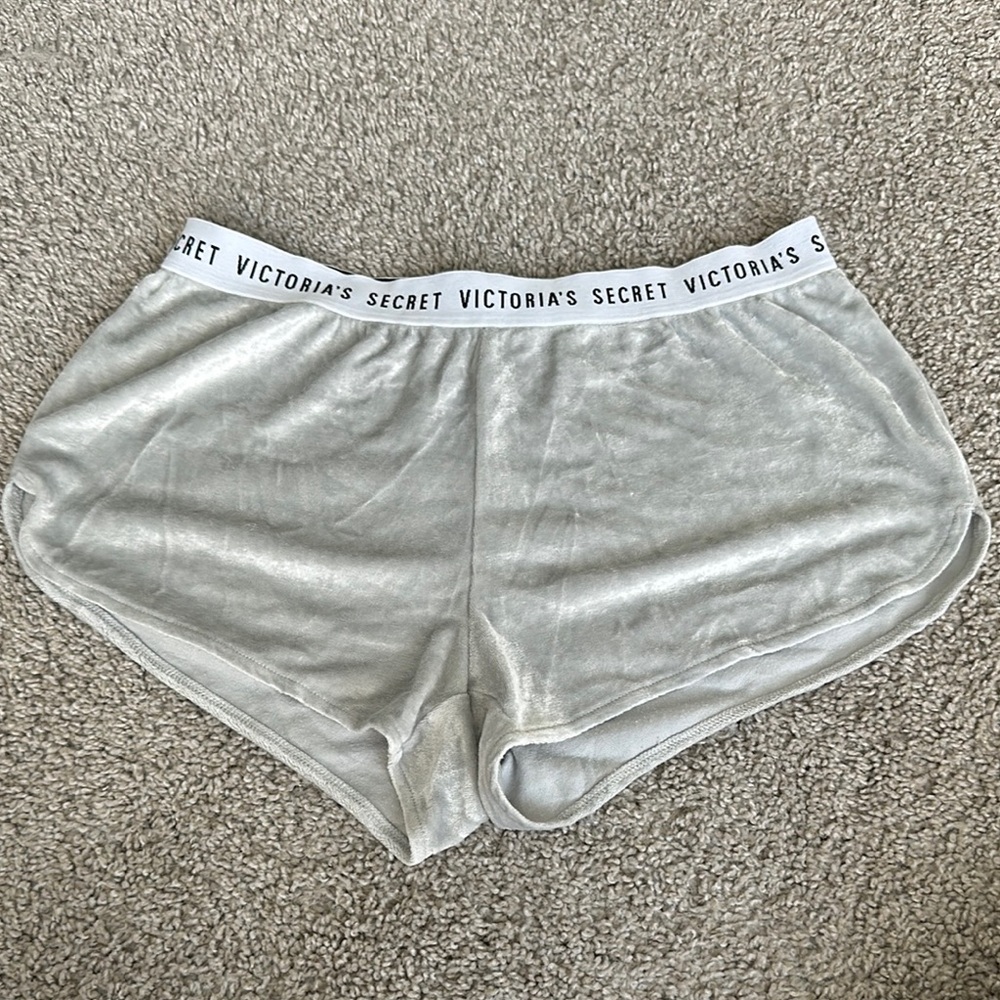 victoria's secret gray crushed velvet shorts